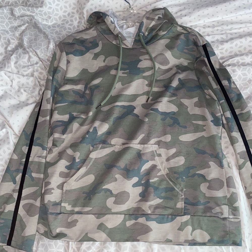 Camo hoodie